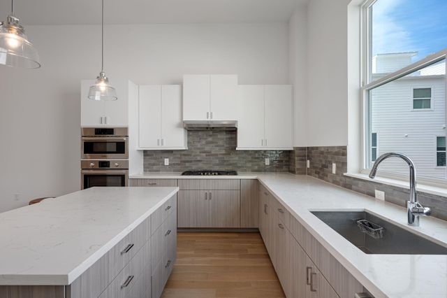 3810 Berkman DR, Austin, TX 78723