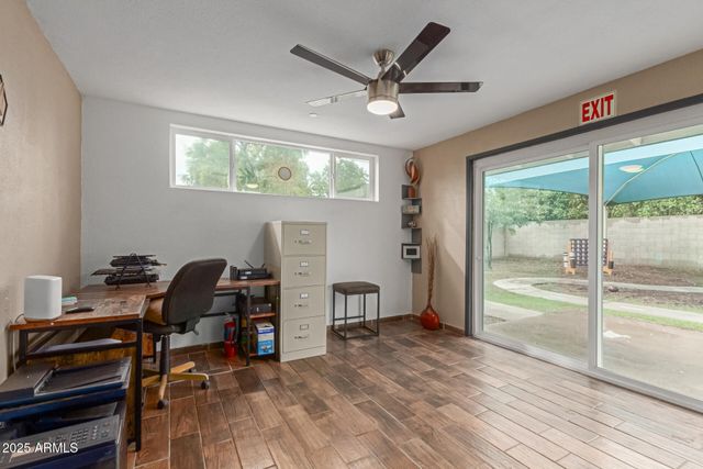 328 E BETHANY HOME Road, Phoenix, AZ 85012