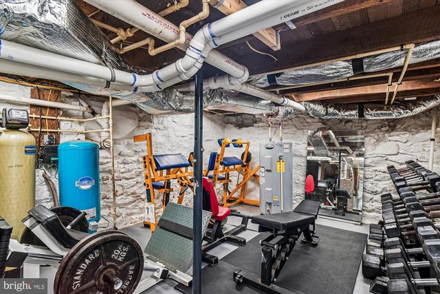 10300A GAS HOUSE PIKE, New Market, MD 21774