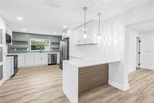 2161 NE HILLWOOD COURT, Clearwater, FL 33763