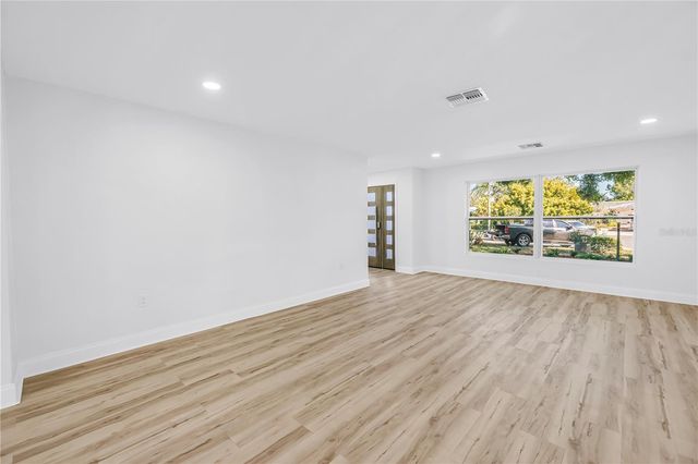 2161 NE HILLWOOD COURT, Clearwater, FL 33763