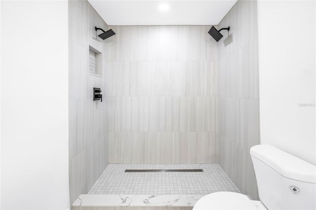 2161 NE HILLWOOD COURT, Clearwater, FL 33763