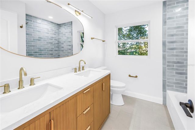 2161 NE HILLWOOD COURT, Clearwater, FL 33763