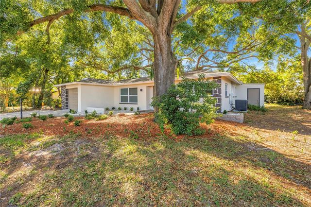 2161 NE HILLWOOD COURT, Clearwater, FL 33763