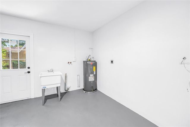 2161 NE HILLWOOD COURT, Clearwater, FL 33763