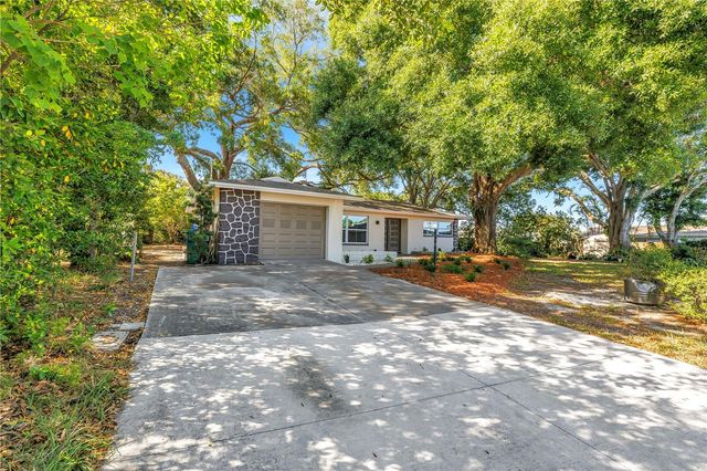 2161 NE HILLWOOD COURT, Clearwater, FL 33763