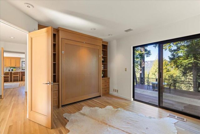 7 N Name Road, Los Gatos, CA 95033