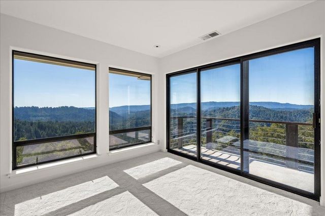 7 N Name Road, Los Gatos, CA 95033