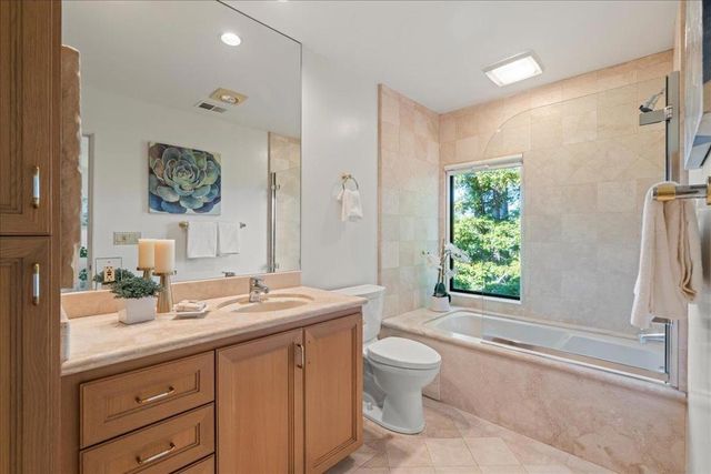 7 N Name Road, Los Gatos, CA 95033