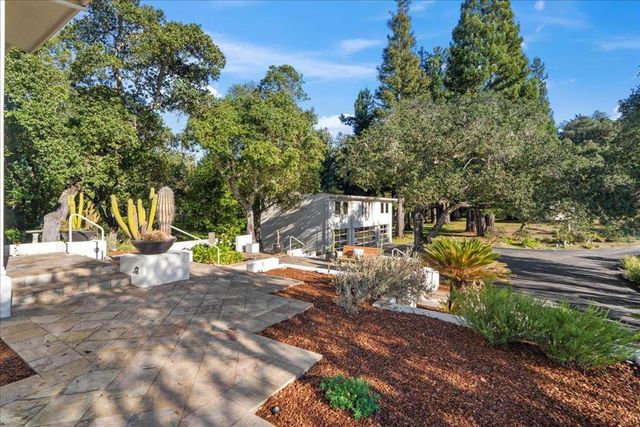7 N Name Road, Los Gatos, CA 95033