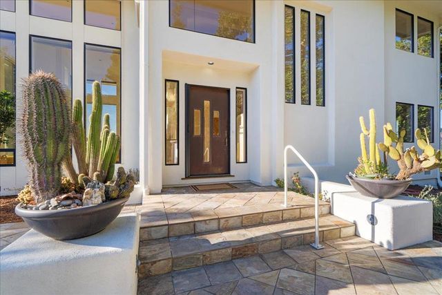 7 N Name Road, Los Gatos, CA 95033