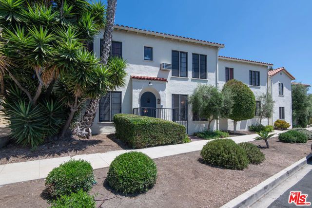 1085 S Cloverdale Avenue 1085, Los Angeles, CA 90019