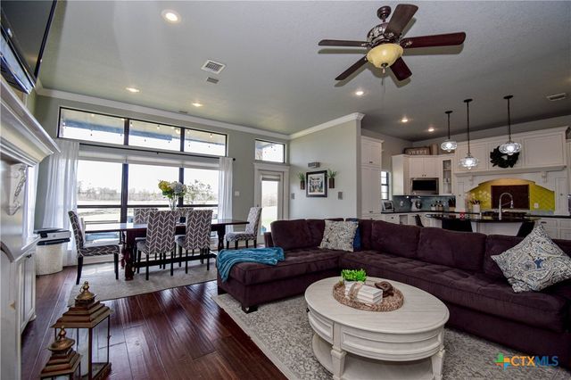 1220 Larkspur Lane, Temple, TX 76502