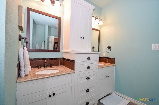 1220 Larkspur Lane, Temple, TX 76502