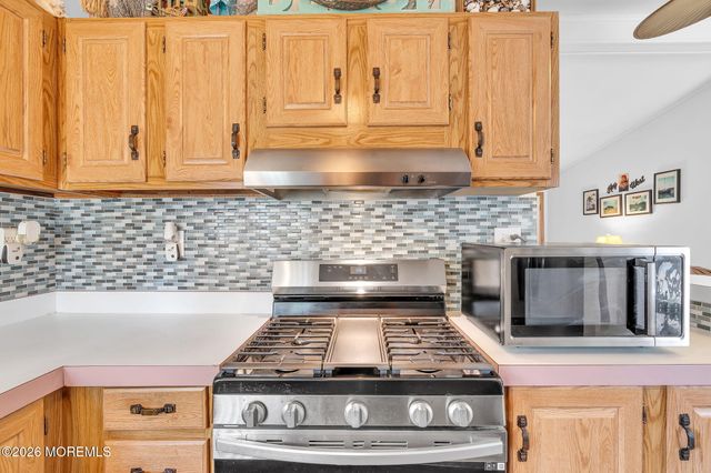 134 Briarwood Court, Whiting, NJ 08759