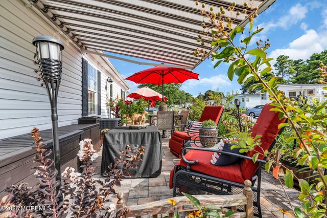 134 Briarwood Court, Whiting, NJ 08759
