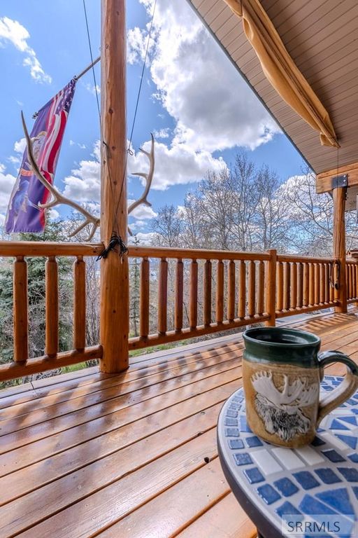 Image 20 of property listing at 3889 Lake Breeze Drive, Island Park, ID 83429