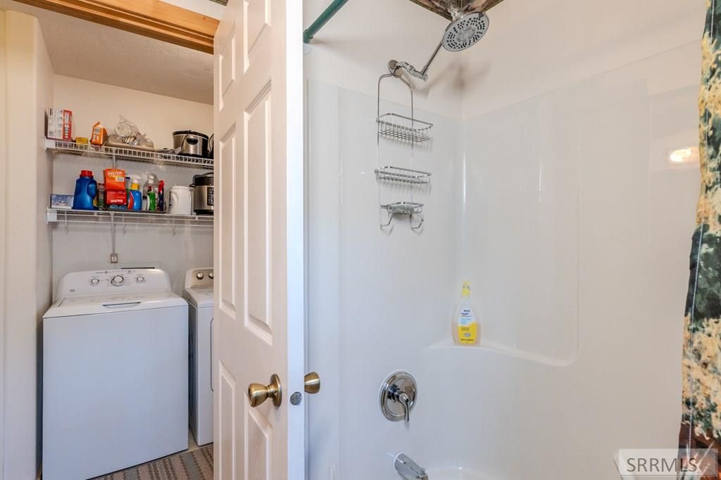 Image 26 of property listing at 3889 Lake Breeze Drive, Island Park, ID 83429