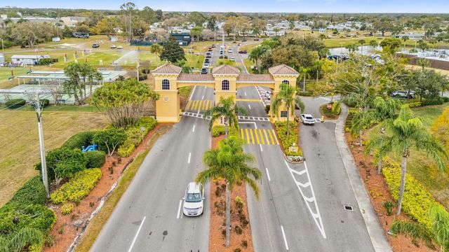 2113 HARTLEBURY WAY 408, Sun City Center, FL 33573