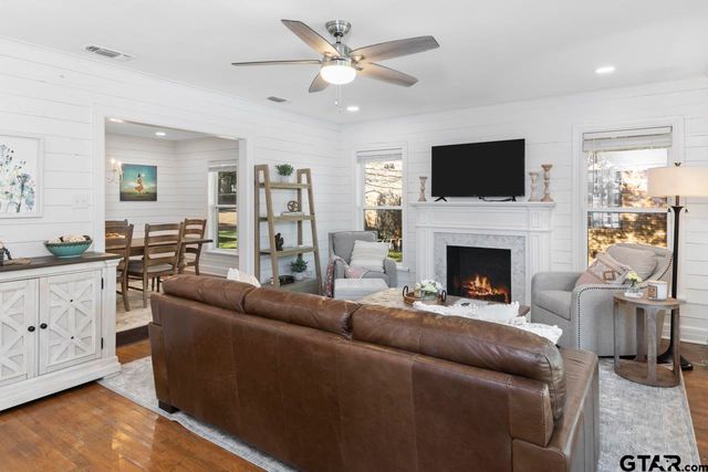 403 E Houston St., Tyler, TX 75701