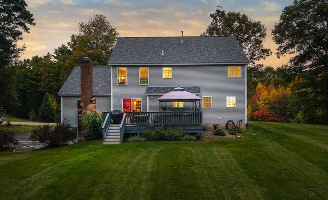 86 Godfrey Lane, Fremont, NH 03044