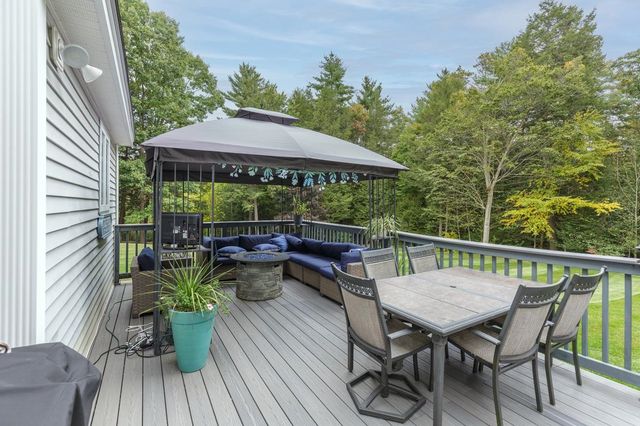 86 Godfrey Lane, Fremont, NH 03044