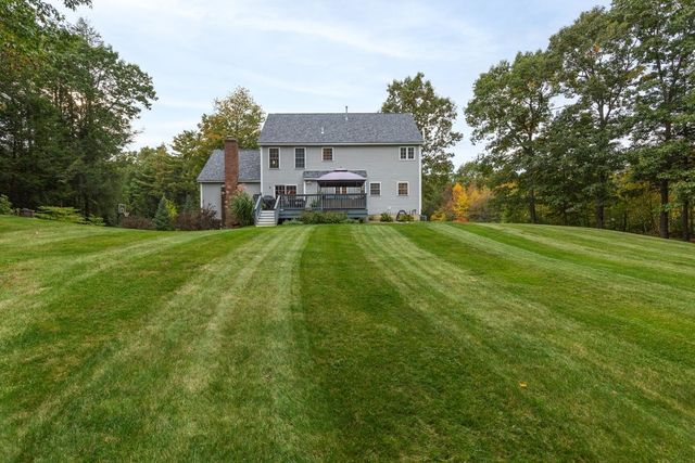 86 Godfrey Lane, Fremont, NH 03044