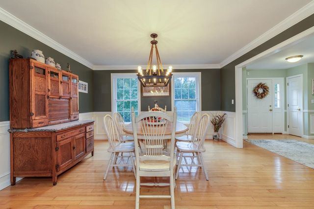 86 Godfrey Lane, Fremont, NH 03044