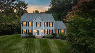 86 Godfrey Lane, Fremont, NH 03044