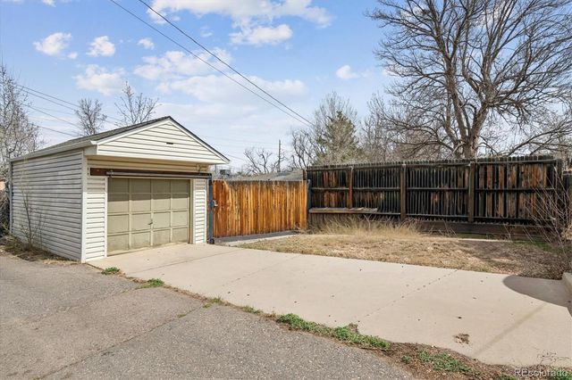 1819 S Madison Street, Denver, CO 80210