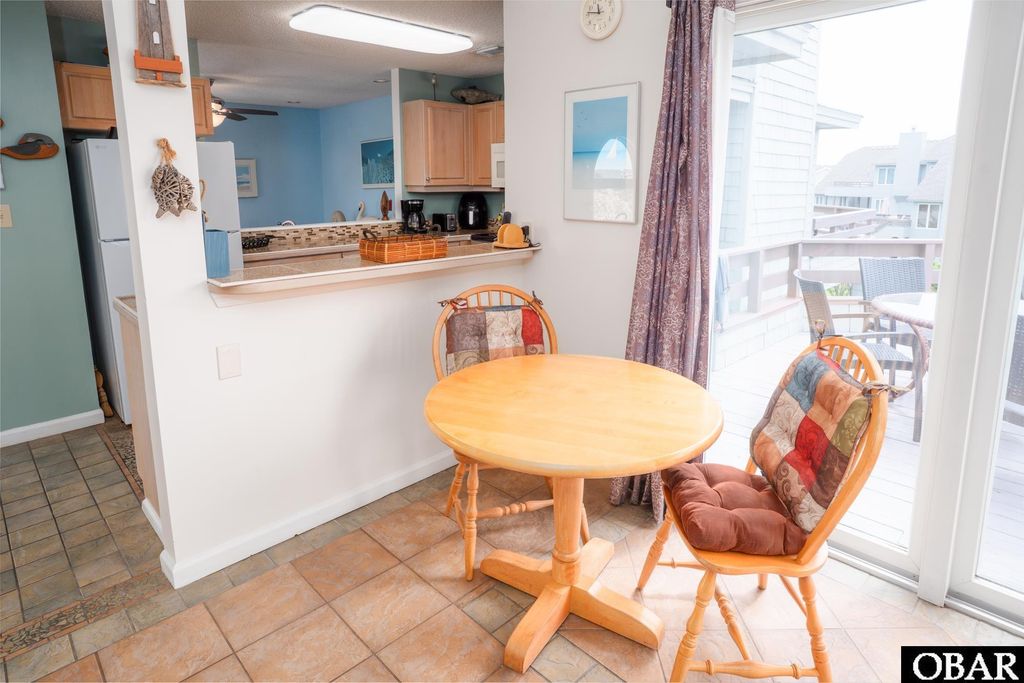 Image 11 of property listing at 1130 Hatteras Court Unit 651, Corolla, NC 27927