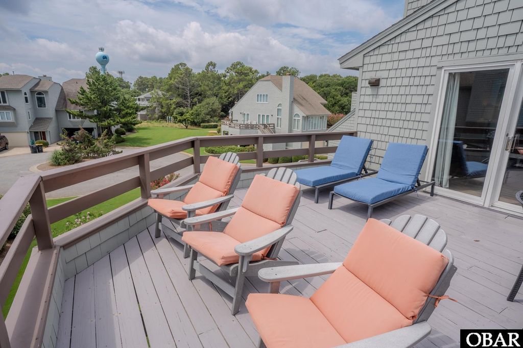 Image 15 of property listing at 1130 Hatteras Court Unit 651, Corolla, NC 27927