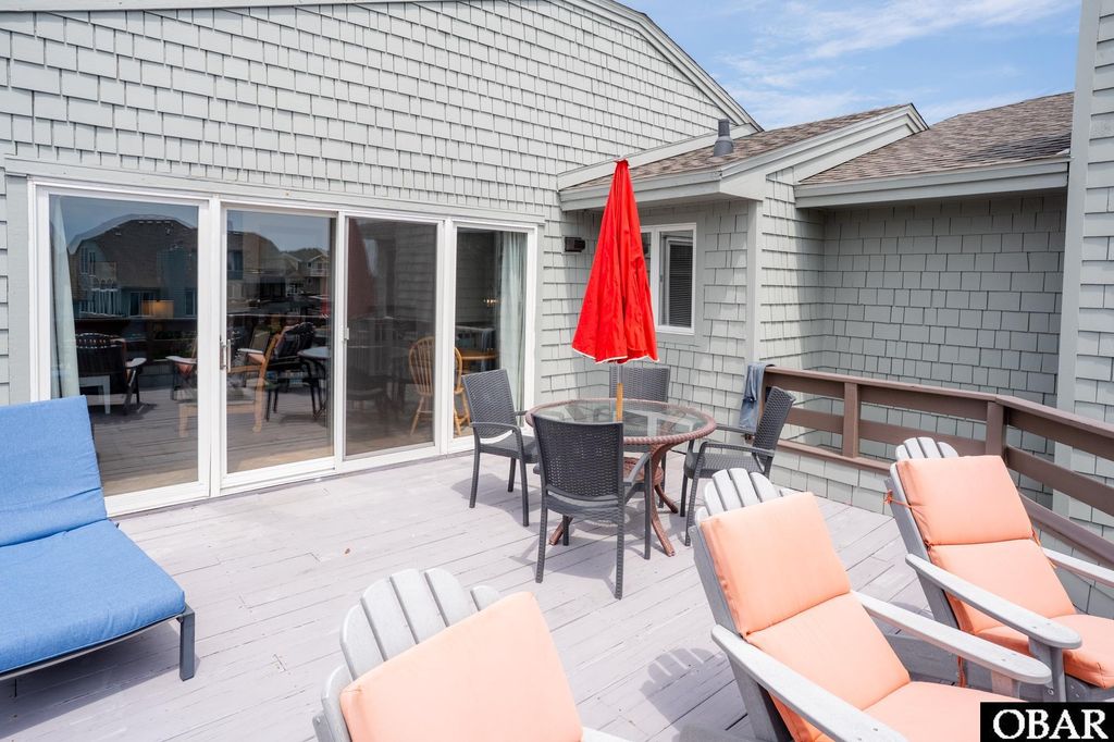 Image 16 of property listing at 1130 Hatteras Court Unit 651, Corolla, NC 27927