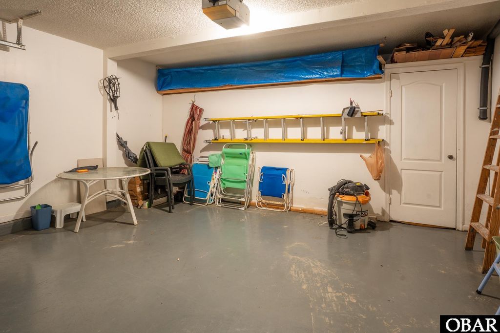 Image 37 of property listing at 1130 Hatteras Court Unit 651, Corolla, NC 27927