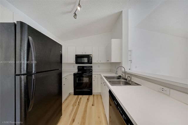 5570 NW 61st Street 930, Coconut Creek, FL 33073
