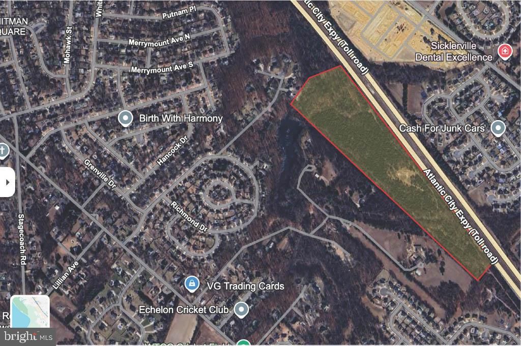 Image 2 of property listing at 629 CROSSKEYS RD, Sicklerville, NJ 08081