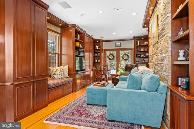 1432 NOBLE RD, Rydal, PA 19046