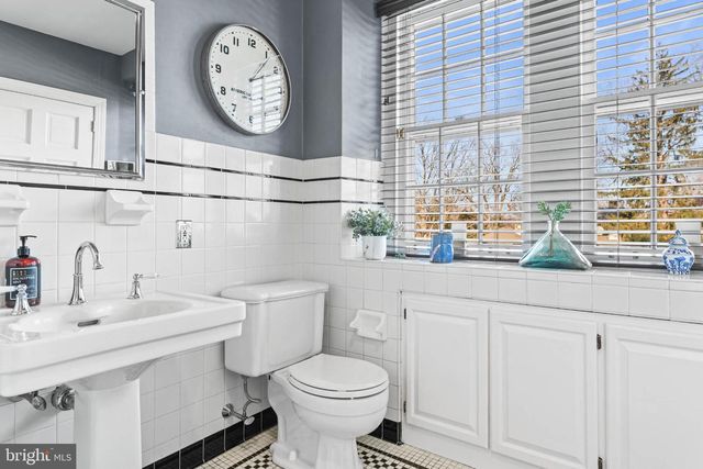 1432 NOBLE RD, Rydal, PA 19046