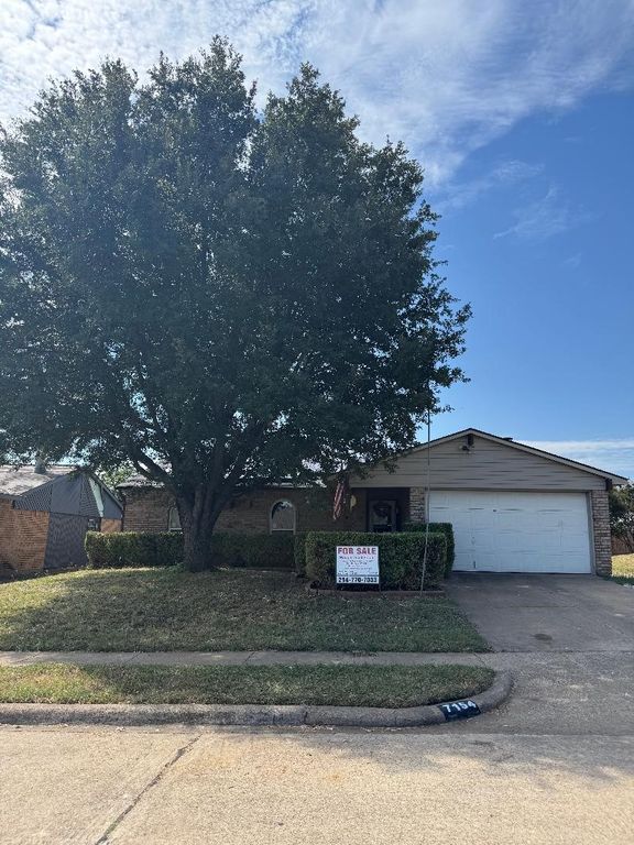 7154 Hedge Drive, Dallas, TX 75249