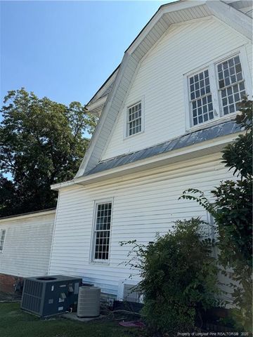 504 W Broad Street, Dunn, NC 28334