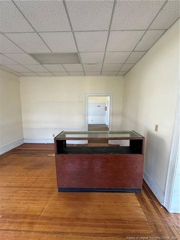 504 W Broad Street, Dunn, NC 28334