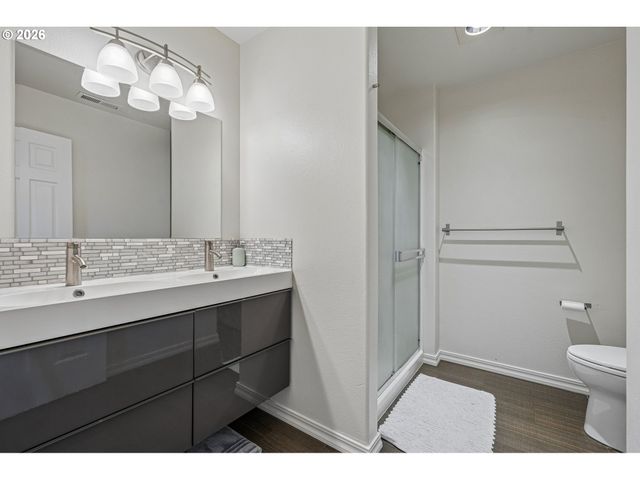 5700 Ne 82ND Ave L61, Vancouver, WA 98662