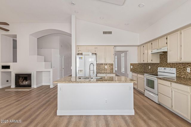 15213 N 55th Way, Scottsdale, AZ 85254