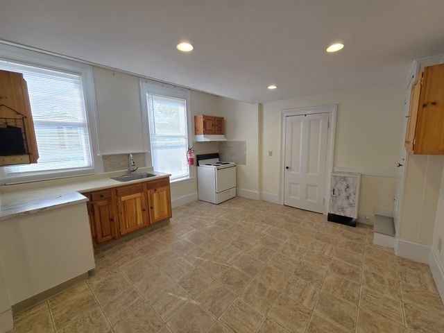 50 Terrace Street, Brattleboro, VT 05301