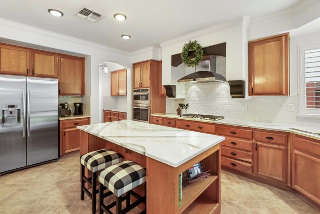 9679 Early Light Way, Elk Grove, CA 95624