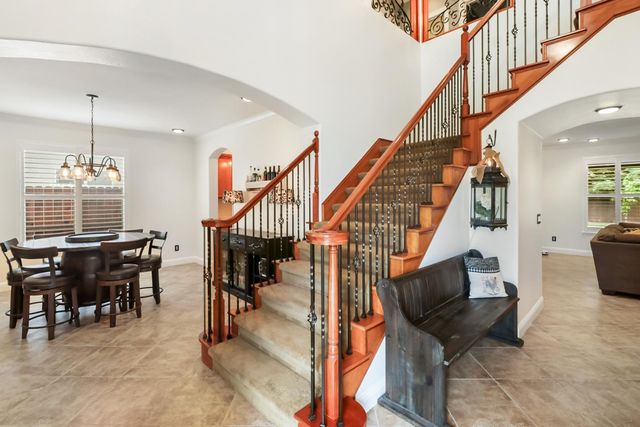 9679 Early Light Way, Elk Grove, CA 95624