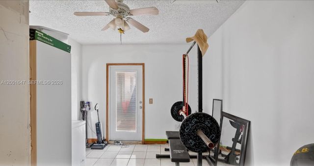 7010 SW 103rd Pl, Miami, FL 33173