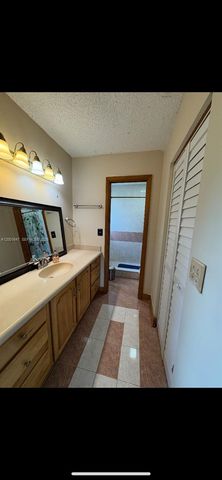 7010 SW 103rd Pl, Miami, FL 33173