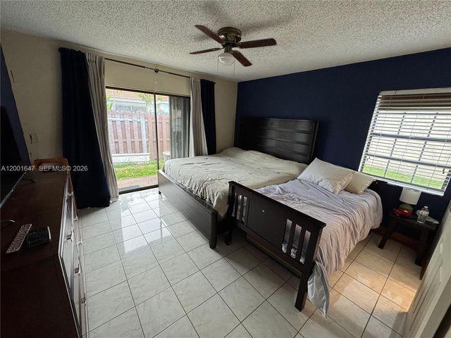 7010 SW 103rd Pl, Miami, FL 33173