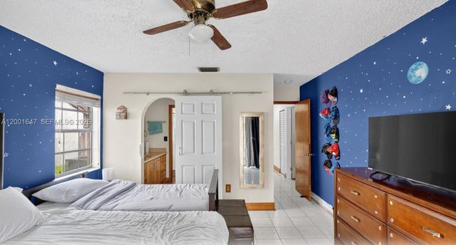 7010 SW 103rd Pl, Miami, FL 33173